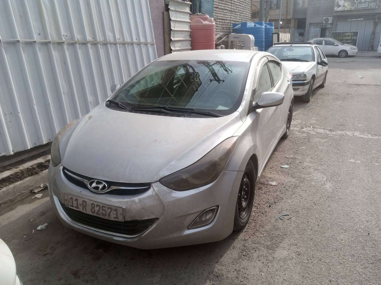 السلام عليكم شباب 
الانترا/ رصاصي
موديل /2013
امركية حادثها بل صفح
مكانها بغداد
رقم بغداد انكليزي
بسمي السنوية
تبريد محرك خير من الله
صدر جديد ما عده ترايم شفت يسره
داخلها نضيف
سياره الحمدلله خير من الله
سعرها 98
رقم موبايلي ***********
شباب شوفو ال سونار وخابرني يرحم والديكم
