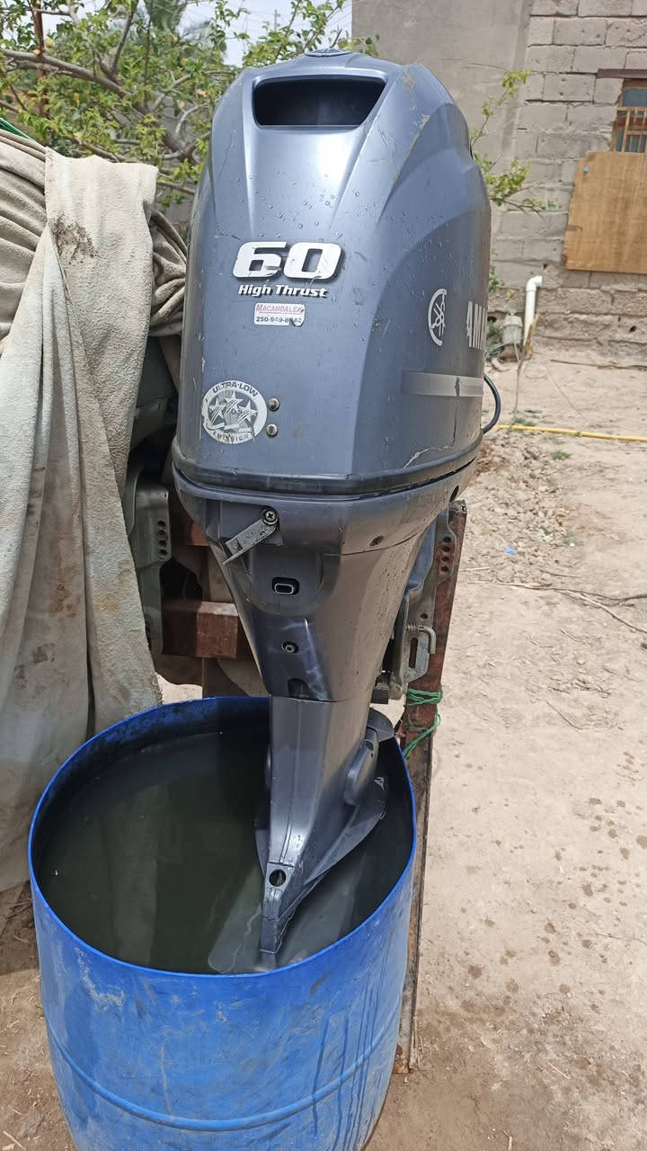سلام عليكم مكينه البيع ياماهاء فورستروك ***********//***********

