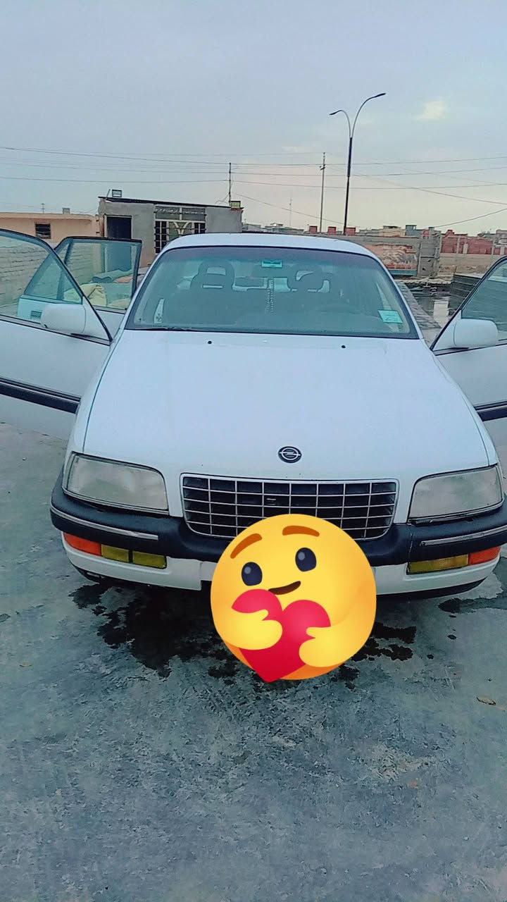 اوبل سيناتور ١٩٨٩ مشروع وطني سنويه27 مكفول من الدعاميه لدعاميه مكينه ٣٠٠٠ مابي اي نقي سياره جاهزه كهربايات كلهه شغاله اربع جامات كهرباء رقم انكليزي  سعر 39 وبي مجال مكان بابل ***********
