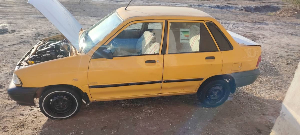 السلام عليكم سايبه ٢٠١١  مالكه بل سماره محرك نضيف كير بس بربرين مال الكلج حاليا شغال مابيه اي شي عينه وصينه جدد حداديه درايم جديد مشط جديد كرهبايات كله شغاله سعر من لاخير قفل قفل قفل ١٧ ورقه مكانه سماوه سوير ***********
