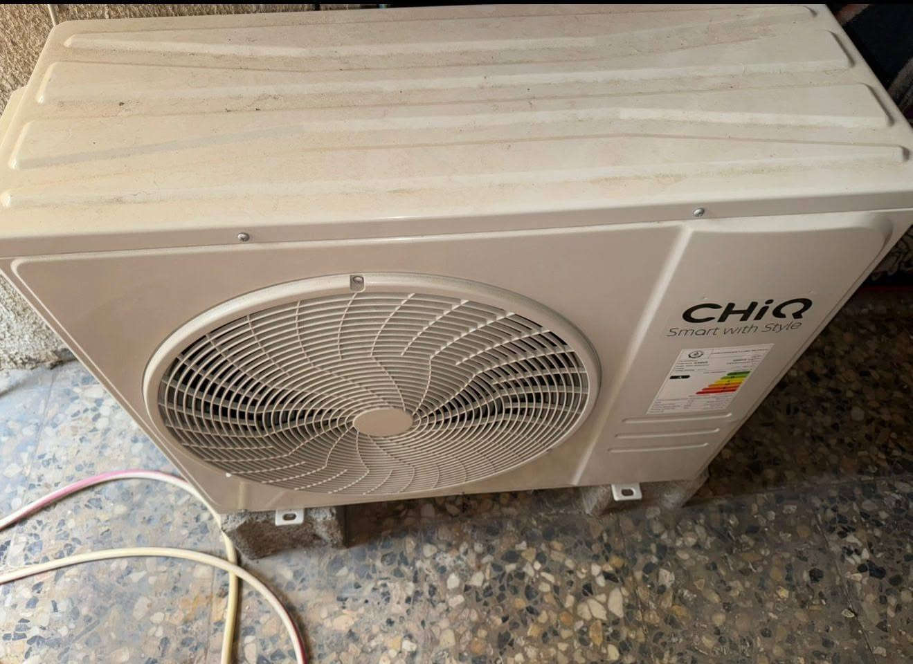 سلام عليكم سبلت CHiQ طنين نضيف اخو جديد مستخدم شهر فقط السعر600الف***********عنوان تقاطع درويش
