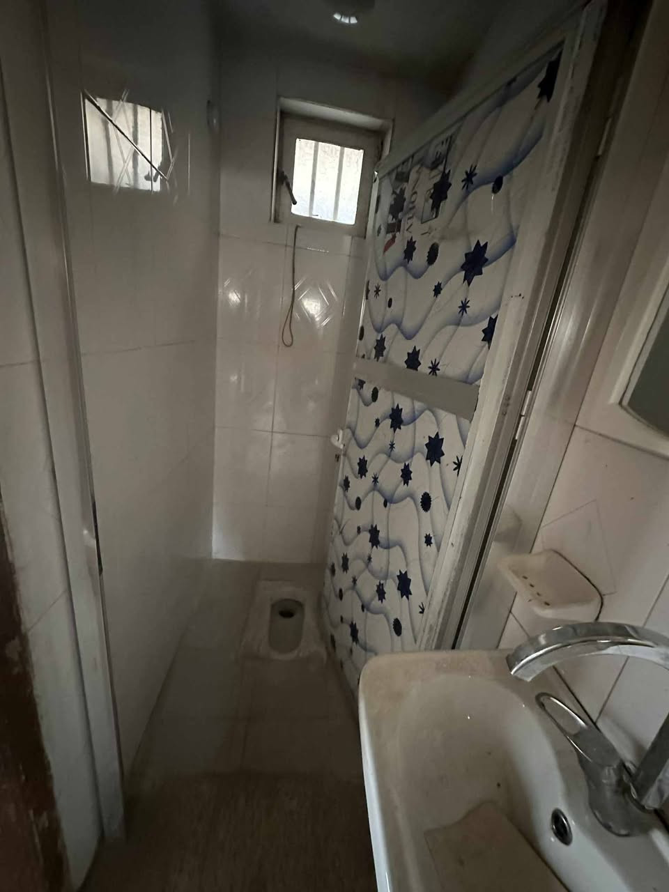 السلام عليكم مكتب عقارات الشمس  مقابيل المستشفى التركي !!!
                         بإدارة ((أحمد الگريطي))
                    
    ☎️***********
                        ☎️***********

🏠دار للايجار مساحه ١٠٠م طابقين يحتوي على غرفتين وصاله وكليدور ومطبخ ومجمع صحيات ومخزن وسطح

⁦^⁠_⁠_⁠_⁠_⁠_⁠_⁠_⁠_⁠_⁠^⁩⁦(⁠◍⁠•⁠ᴗ⁠•⁠◍⁠)⁩⁦(⁠◍⁠•⁠ᴗ⁠•⁠◍⁠)⁩⁦^⁠_⁠_⁠_⁠_⁠_⁠_⁠_⁠_⁠_⁠^⁩

🌏الموقع حي الامام قرب بيت ابو الطوبه قريب جدا عن شارع 60

⁦^⁠_⁠_⁠_⁠_⁠_⁠_⁠_⁠_⁠_⁠^⁩⁦(⁠◍⁠•⁠ᴗ⁠•⁠◍⁠)⁩⁦(⁠◍⁠•⁠ᴗ⁠•⁠◍⁠)⁩⁦^⁠_⁠_⁠_⁠_⁠_⁠_⁠_⁠_⁠_⁠^⁩

💰💸قيمه الايجار 350

‭
