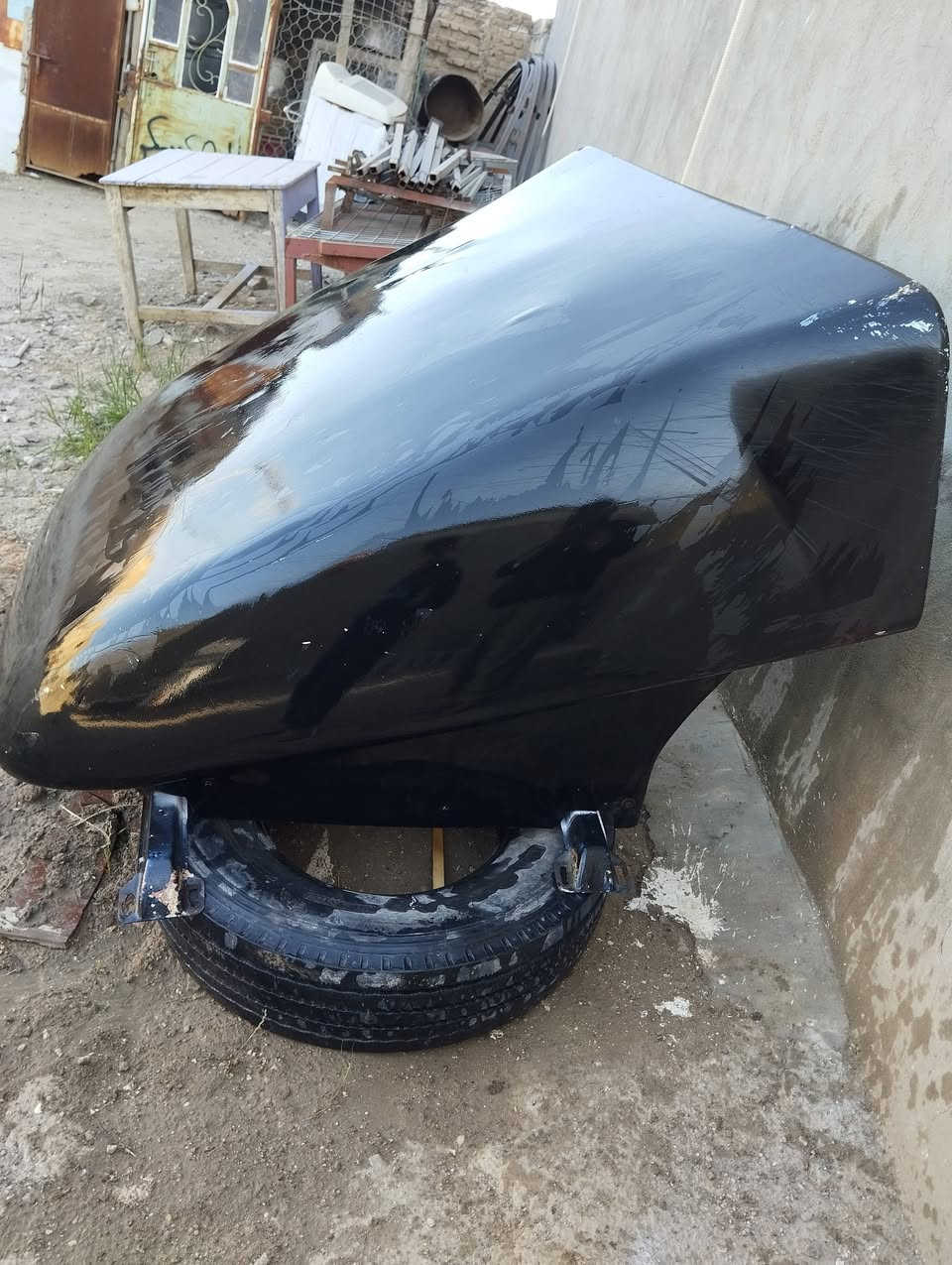 للبيع كاسحه عاليه سعرها 7اوراق بيها مجال مكان نجف مشخاب رقم موبايل ***********
