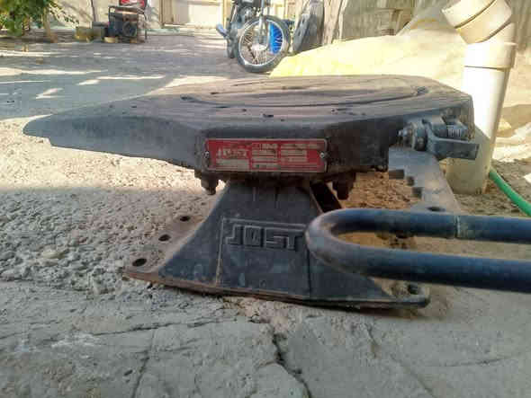 صينيه المانيه رجلين عاليه جديد سعر550وبي مجال رقم ***********
مكان نجف
