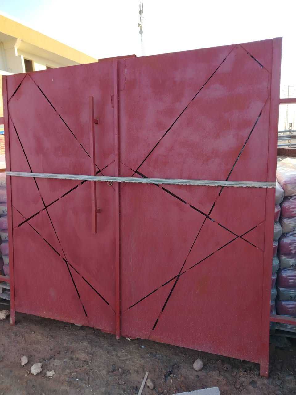 محلات المصطفى لبيع كافه أعمال الحداده للبواب الخارجيه السندويش بنل والكرفونات
بعقوبة الصناعه الاخيره قبل جامعة ديالى بأسعار مناسبة
للإستفسار الاتصال على الرقم ***********
