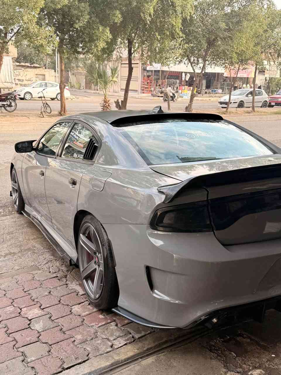 سلام عليكم جارجر 2017sxt
فول 
كت كامل srt
صور الحادث بالمنشور جاملغين امامي وباب وره السايق بخ امريكا 
وجوه بكلايت ٤٠س صبغ
مكاني كركوك 
سعر 197
*********** كركوك, العراق
