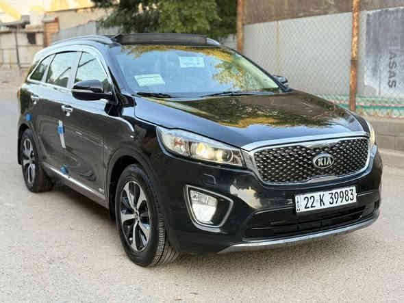 🌷ببركة الصلاة على محمد وآل محمد 🌷للبيع كيا سورنتو موديل 2015 شكل ال16 لون اسود ملكي  بدون ضربه بدون طخه بدون اي شي كفاله  عامه شرط السونار  مواصفات فول واحد ع واحد جيتي لاين GT LINE بصمه تشغيل وبصمه ابواب وجنطه كهرباء بانوراما طكتين گير ومحرك 2400 دوش مكفولات برغي ممفتوح بيهن مكينه 4 سلندر 7 راكب 3 ثلاث قطع تبريدً مركزي منفصل شاشه كبيره وكامره دواره فول تحكم ستيرن جهتين كروز مثبت السرعه مانع الانزلاق فور ويل AWD نضام منحدرات كشافات زينون لايتات زينون بك لأيد LED ويل كب كبير مود درايف ثلاثه انضمه قياده سبورت وسمارت وايكو اقتصاد البانزين كشن كهرباء  داخل لونين بيجي واسود وبعد بيها مواصفات اكثر / مكان السيارة بغداد- الرصافه🌷🌹🌷🌹
للاستفسار الاتصال على الرقم*********** وبيه واتساب#السعر_183 وبيها مجال بسيط 🥀🥀***********
ملاحظة ⚜️ السيارة كاملة بدون اي نقص
