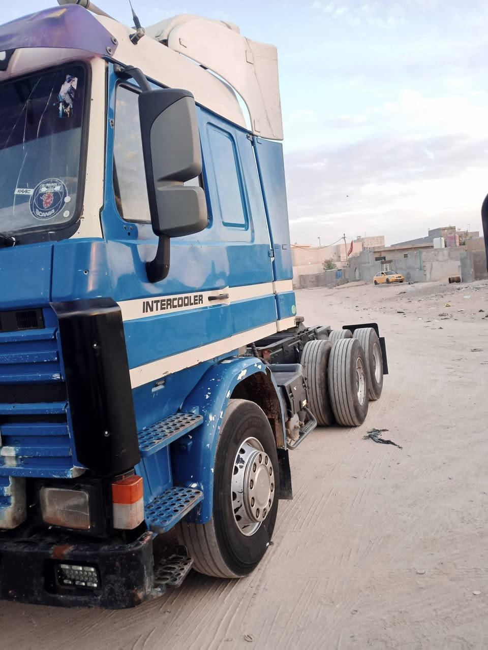 سكانيا لكزز موديل 96 محرك 8 كير 3/3مجموعة باجر تخم تاير ***********
