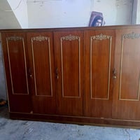 كربلاء • خزانة داخلية • ١٣٥