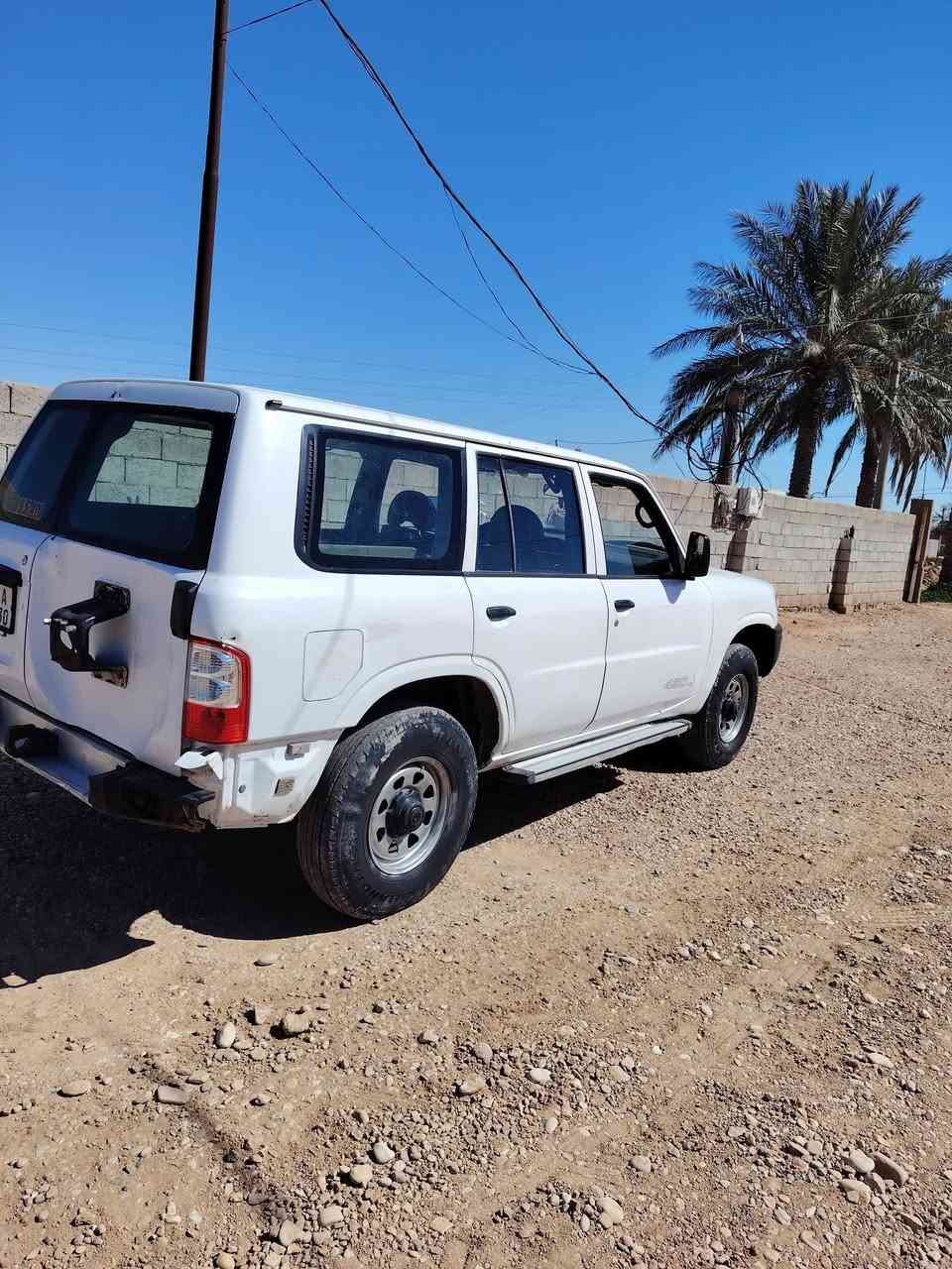 سلام عليكم نيسان باترول مو ديل 2001 للستفسار ***********
