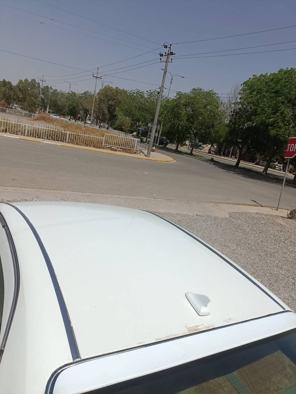 سلام علیکم 
شاهینەی ڕۆیاڵ بۆ فرۆشتن 
بڕاوەیە 2007
دوو دووگمەی ناو زەرد 
180ی گێڕ گەورەی مکینە بچوک
کامێراو شاشە
تەبرید و گێر مکینە بە شەرت
کامل کارەبایی مەزبووت
سویچە 
دوو دەرگای بۆیاغ ئەوروپایە

نرخی 47 وەرەقەو مجال
گۆڕینەوەش ئەکەم بە شاینەی سپۆرت 

کەلار


**إذا كنت صاحب هذا الإعلان وتريد حذفه لأي سبب، رجاءا أرسل رسالة إلى الدعم الفني**