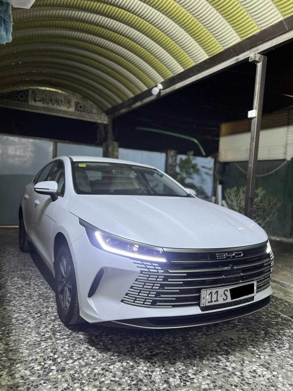 بي واي دي BYD ديستروير مرقم بغداد زيرووو🔥
3 انضمة للقيادة : بانزين + هايبرد + شحن كهرباء 

بصمة وكارت للتشغيل والدخول 

شاشة قلاب 

مقاعد رياضي 

عده ومستلزمات كامله مع ارضيات 

المواصفات معروفة 

السعر : 20 مليون قفل 

العنوان بغداد 

***********
