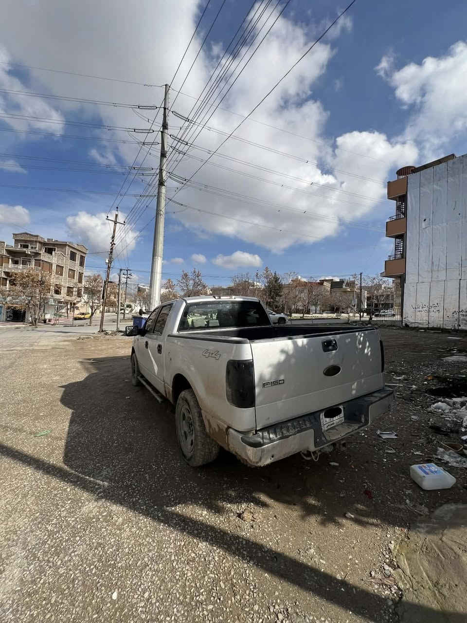 F 150 model 2008 ✅📦
علوجه ساخە ✅زۆر جایزە دەبڵ ئەکسلە مەزبوت ئیش ئەکات یەک پارچەی بۆیاخە مەکینەو گێری مەزبوتەو بانزینە بەس جلدو سڵایت نیە فولە سحرى ٤٨ 💸 ***********📞
