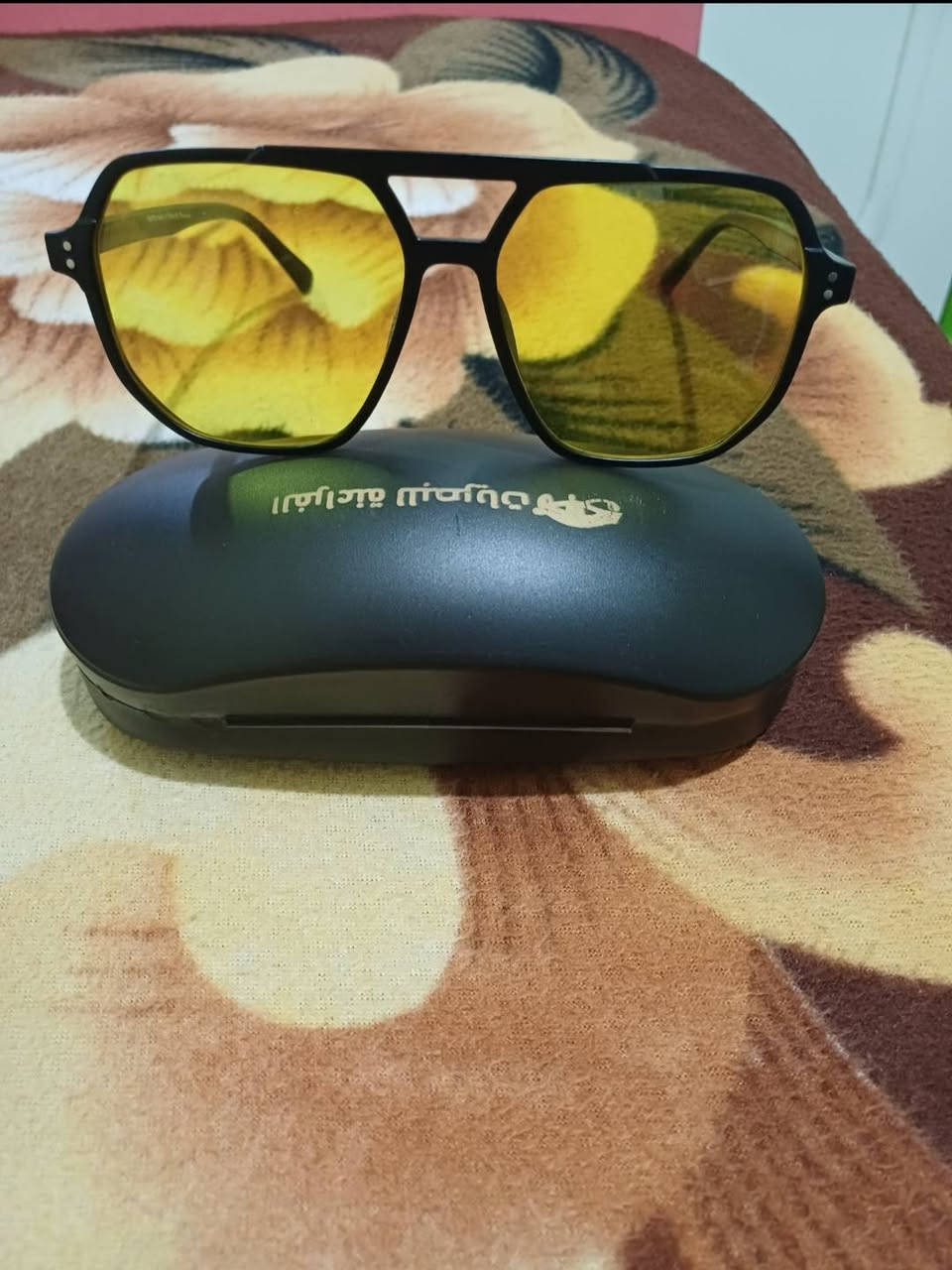 نضاره التريند الجديد اوريجنال بعدسات صفراء ب الجراب للبيع للتواصل 0155573070


**إذا كنت صاحب هذا الإعلان وتريد حذفه لأي سبب، رجاءا أرسل رسالة إلى الدعم الفني**