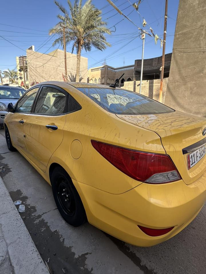 سلام عليكم اكسنت 2015 وارد أمريكي حادثه دعاميه اماميه فقط ليبل واحد السياره بدون ضربه .. كير ومكينه خير من الله .. مكينه 1600 .. السياره مال بيت ما متعوبه .. تبريد ثلج .. السعر 94 وبيها مجال قليل .. مكاني بغداد منطقه الحبيبيه ***********
