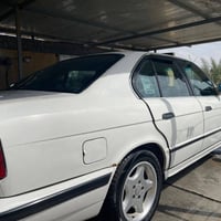 للبيع  ٠٧٨٣٥٥٠٢٢٩٩