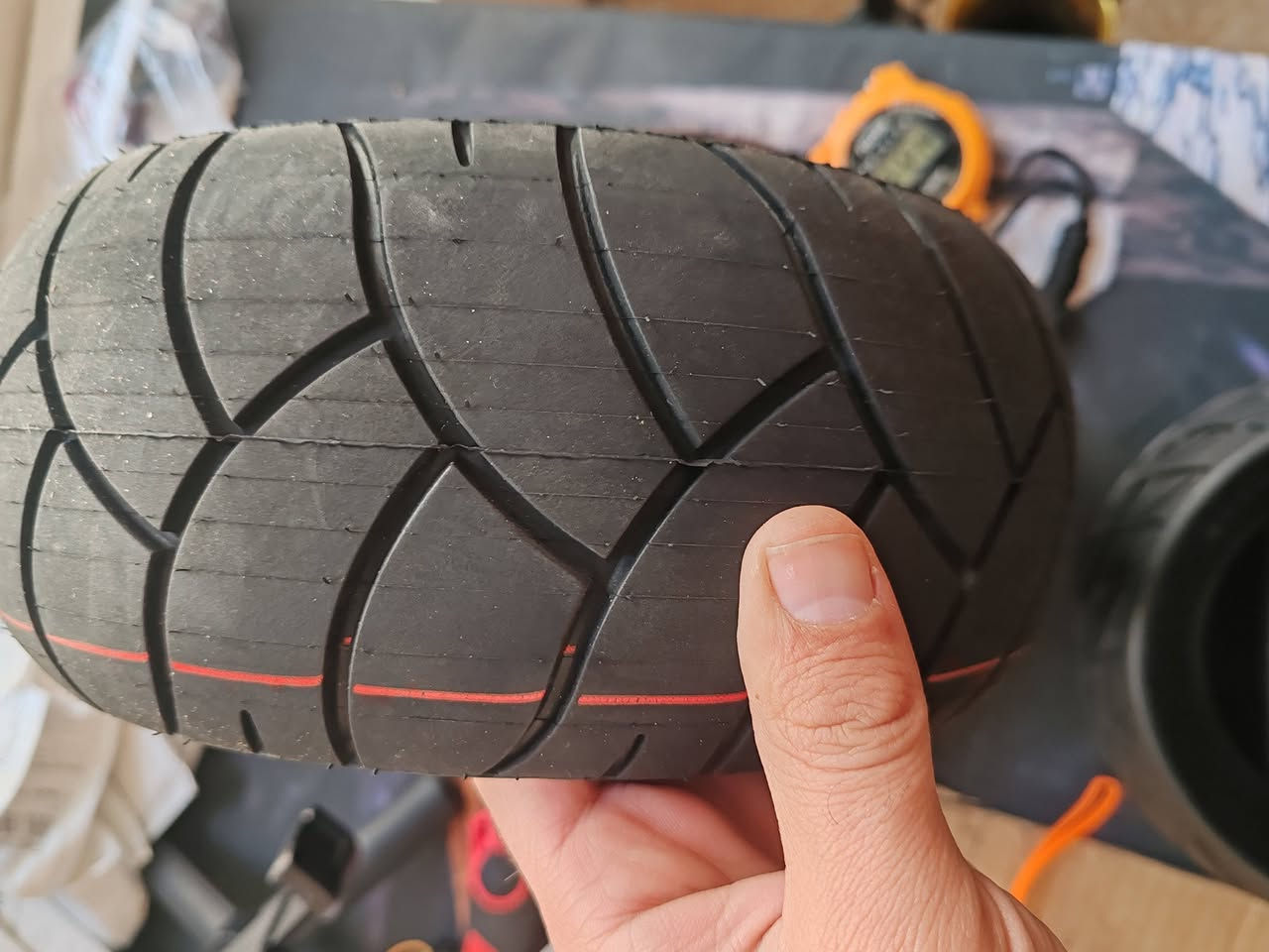 بمعنى الكلمه خسارات الامازون وزن كلش ثقيل تواير بهذا الشكل بس لليش ولشنو وامنو ما اعرف قيم واخذ


**إذا كنت صاحب هذا الإعلان وتريد حذفه لأي سبب، رجاءا أرسل رسالة إلى الدعم الفني**