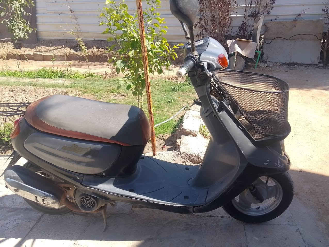 السلام عليكم دراجه منغولي للبيع ما مفتوحه معروضه 300 وبيها مجال مكاني كربلاء جدول الغي طويريج عجيبه وهذا رقم تلفوني ***********
