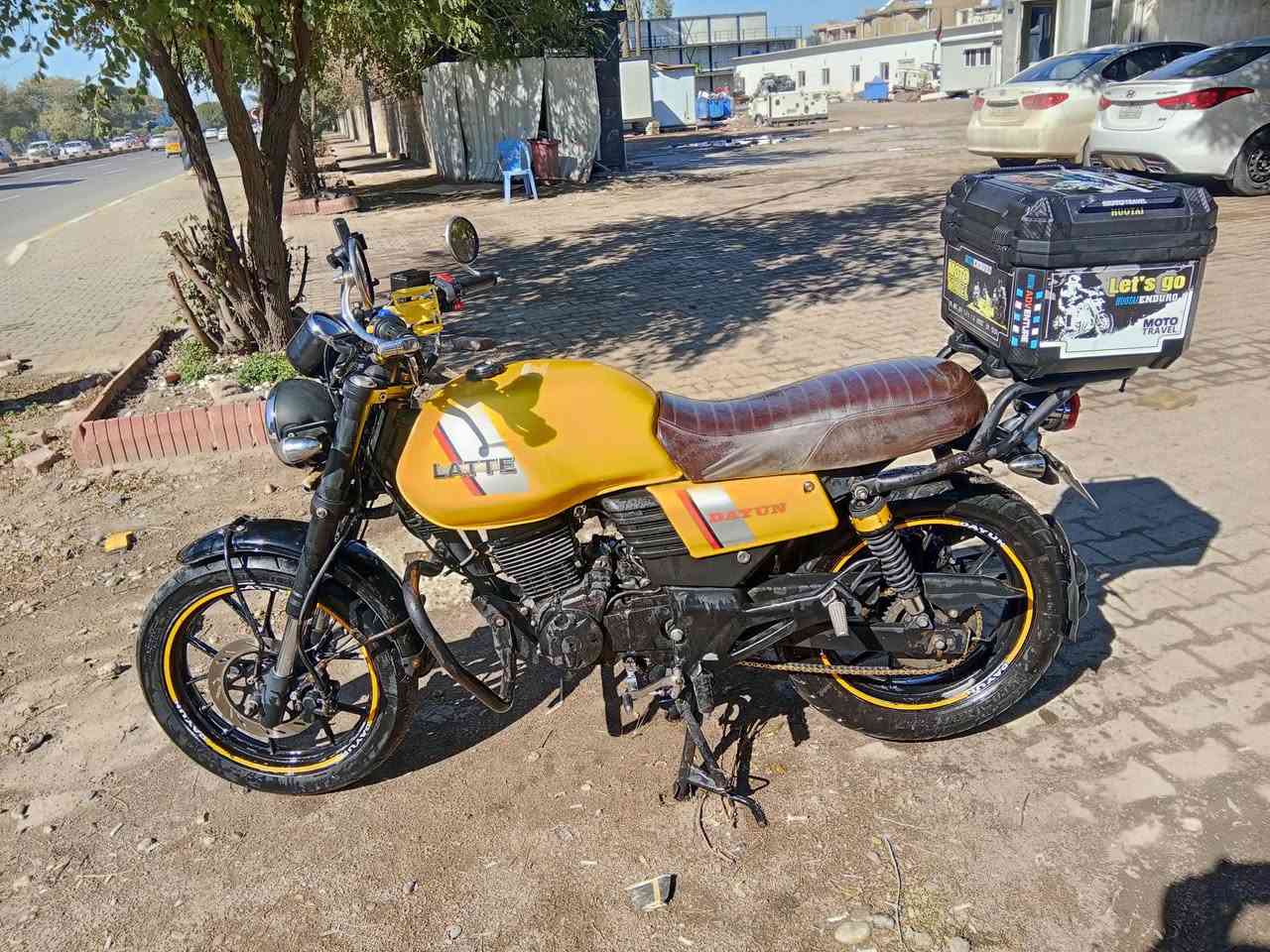 دايوان لاتي موديل 23سنويه واسط وراعيها واسط مكاني بغداد تحويل ثاني يوم دراجه بيها لاستيك اول مشغله صبح دخن وتكطع غير ضي مكفوله معروضه 1900وبيها مجال بسيط مكاني بغداد الشعلة ***********
