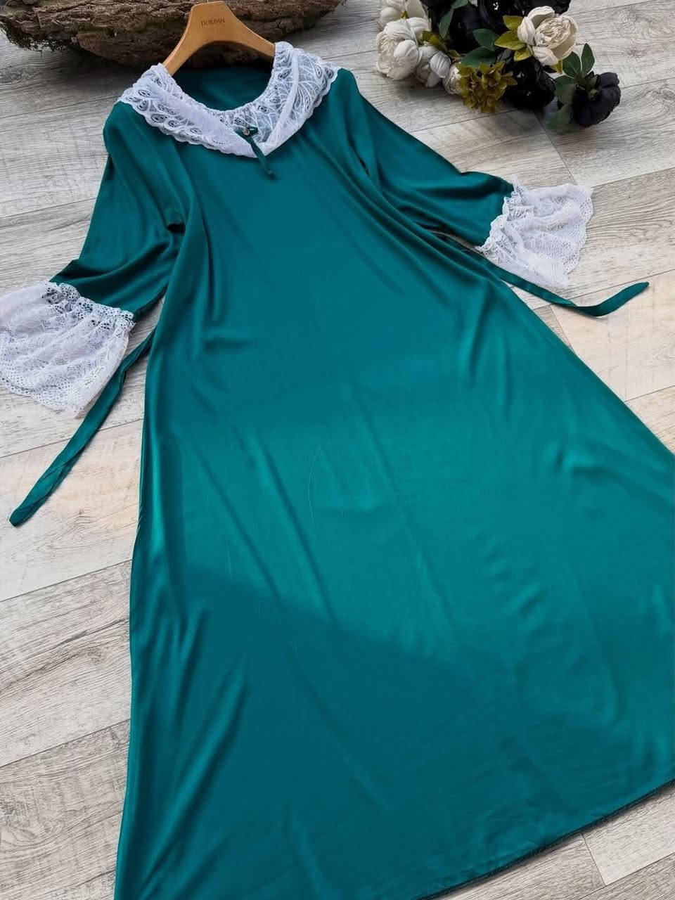 القياس L/xl/xxl قالب راهي
قماش كشمير 
سعر القطعة 14 ألف


**إذا كنت صاحب هذا الإعلان وتريد حذفه لأي سبب، رجاءا أرسل رسالة إلى الدعم الفني**