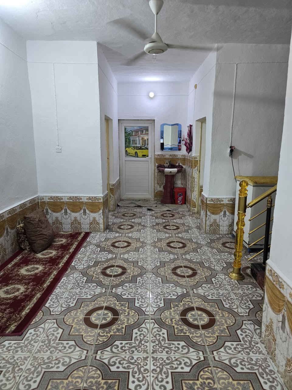 دار سكني طابو صرف الحي العسكري قرب عروس مندلي طابقين بناء مرتب مساحة ٢٤٠م الواجهة ١٢م للبيع للاستفسار ***********
***********

