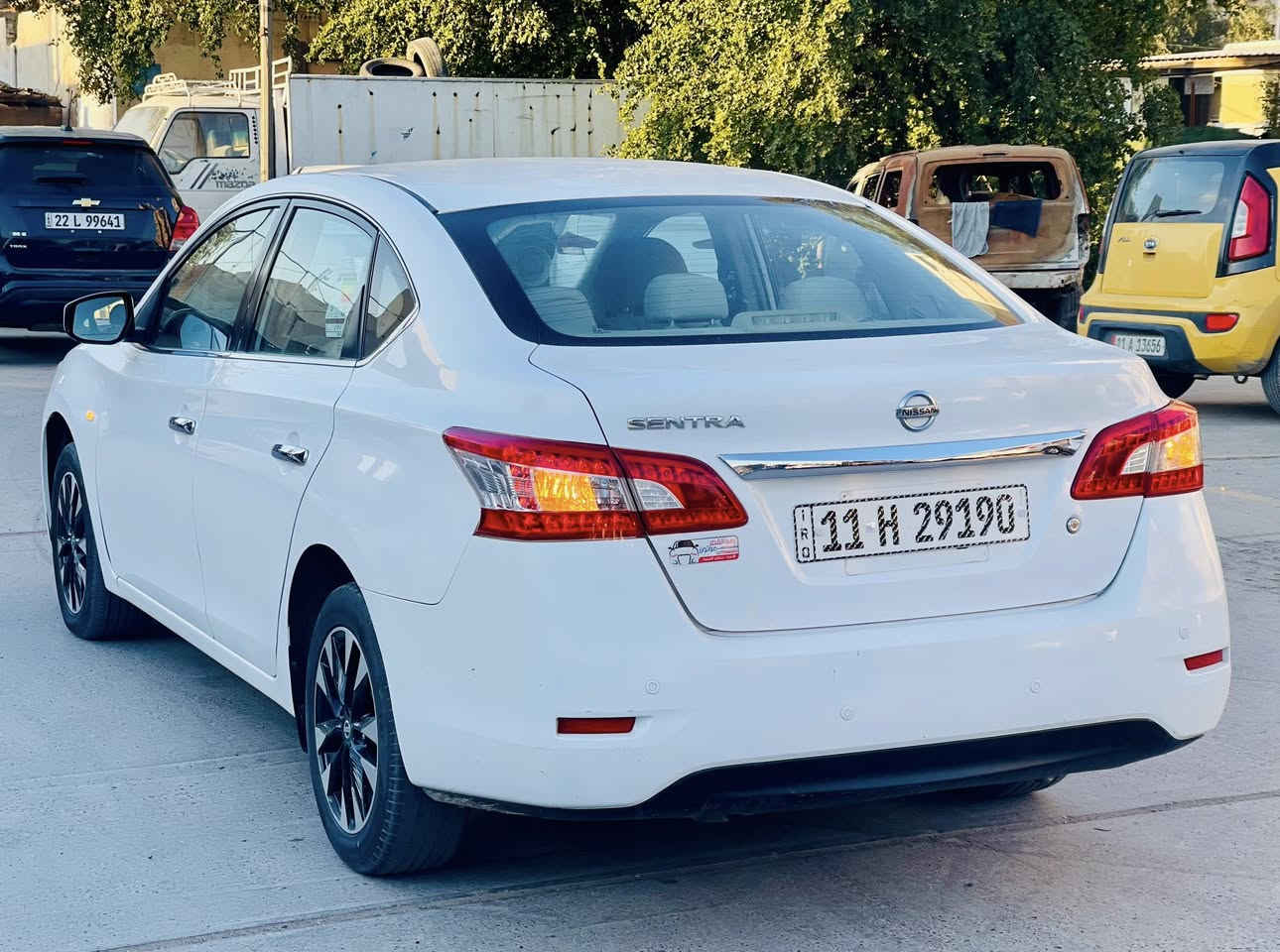 سلام عليكم   نيسان سنترا  2019 خليجي
للبيع 
بسمي تحويل مباشر 
رقم وهزه وسنويه كله جديد 
بي جزء من جاملغ صبغ فقط 
مكان سياره كراده مريم                    سعر 122$ بي مجال
هاتف ‭0 770 409 1344‬          د، محمد السامرائي
