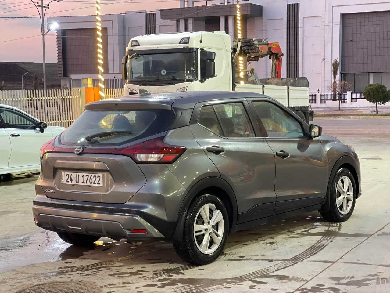 نيسان كيكس موديل 2022
مواصفات S
بصمه 
شاشه 
كاميره 
سكان تحكم 
مانع تزلق 
مسار طريق 
تحديد سرعه 
رادار امامي 
رادارخلفي 

صبغ جملغ  بونيد  
مع  جملغ باب كلير امريكي 
بدون دواخل  بيدون ايرباك 
  راديتر مروحه شرط كلو بلادي 

سياره  مرقم كامل 
سعر 128  ورقه مجال 

عنوان اربيل  

هاتف واتصاب 
*********** 
*********** أربيل, العراق
