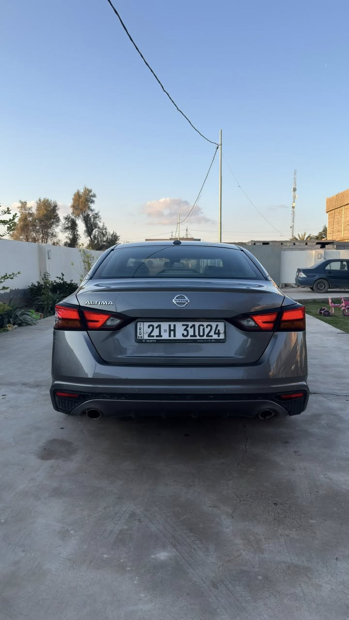 السلام عليكم 
للبيع نيسان التما 2019 
الموصفات///
بصمه +فتحت سقف
رادار امامي 
رادار خلفي 
رادار جوانب 
كشن كهربائي
تدفئه اكشانه 
تدفئه ستيرن 
تحكم استيرن جهتين 
كأمره دواره 
لايت زنون اصلي LeD
لد نهاري 
بلاجكتور زنون اصلي
ويلSR 20 كروم
السعر /137 بيهه مجال بسيط 
صور السونار مرفقه بلمنشور
رقم سليمانيه جديد تريد تحويل تريد وكاله 
للتواصل:::***********/////***********
العنوان : بغداد حي الإعلام الكرخ  او ديالى الخالص
