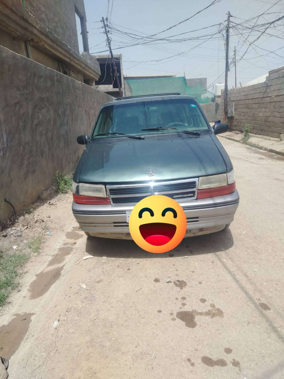 سلام عليكم ورحمة الله وبركاته اخوني الكرام سيارة للبيع كلايسر محركات ٣٣٠٠ كيري أو تماتيك نضيف لاضربه آلا صبغ رقم نينوئ المالك الشرعي في الموصل تحويل مباشر مكان السيارة ديالى بعقوبة السعر 52وبيه مجال ***********
