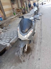 للبيع مليون وميه وبيه مجال 077023420110