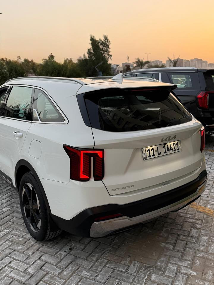 سورنتو  2024 
بنراما
صندوك كهرباء 
كراسي كهرباء 
شاشة جبيرة متصلة 
بردات خلفية 
كراسي خلفية كهرباء 
بصمة 
كير ماوس 
انارة داخلية 
6 سلندر 
سايد بريك دكمة 
انضمة قيادة 
تحكمات ستيرن 
شاحن واير ليس 
جديدة كلش السيارة 
لايت LED 
3 قطع تبريد 

جديدة كلش السيارة بسمي تحويل مباشر

السعر 31,300 وبيها مجال بسيط 
مكان سياره بغداد حي العامل 

‭***********‬
