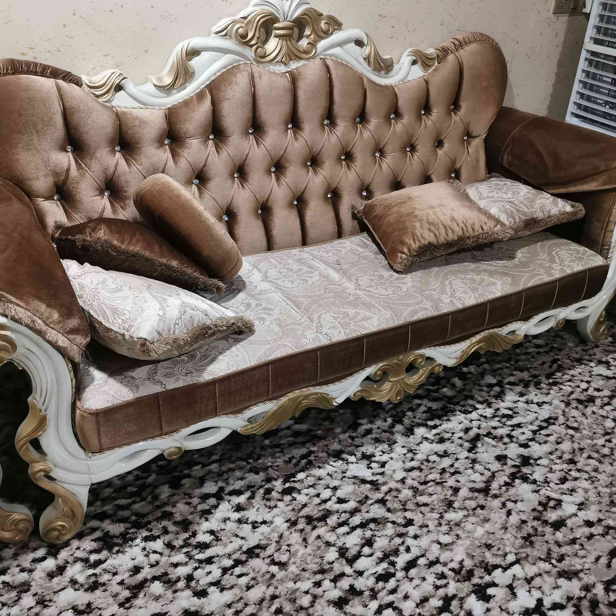 قنفه تركي رأسي  سعر 650 وبي مجال


**إذا كنت صاحب هذا الإعلان وتريد حذفه لأي سبب، رجاءا أرسل رسالة إلى الدعم الفني**
