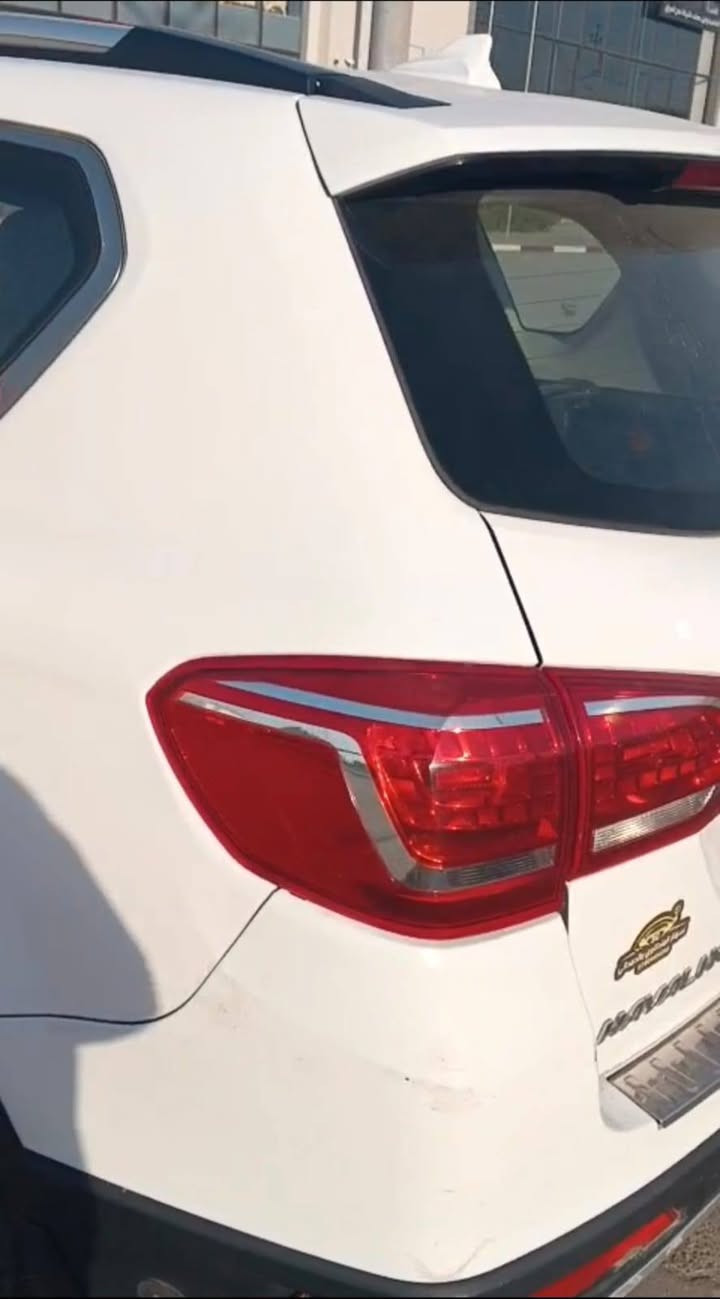 السلام عليكم بيع او مراوس حسب القناعة هافال H6 موديل 16 فتحه طقتين منظومة غاز مع كارت الصيانه باي محافظه ماشيه 267 الف كم حقيقي قابله للزياده بس  بيها دحجه ستوته يم اللايت الايمن والباقي السونار موجود رقم بغداد دولي سنويه 28 خمسه راكب تبريد تدفئه كشنات تبريد نظام ايكو بلوتوث ثلاث كامرات اثنان جانبيه وواحده خلفيه دواره
شاشه اندريود كبيره  وحساسات اماميه وخلفيه تحكم ستيرن جهتين مثبت سرعه الكشنات والارضيه جلد بلاجكتورات لدات اماميه لدات ترحيب خلفيه واماميه  كشنات كهربائيّة  محرك 4 اسلندر كير اوتو محرك وكير بلادي اصل مسيبوشي مري شفط اشاره بلمري مضخم صوت بلادي  لايت زنون تخم تاير وباتري جديد  السياره بلنجف السعر 95مراوس حسب القناعه


**إذا كنت صاحب هذا الإعلان وتريد حذفه لأي سبب، رجاءا أرسل رسالة إلى الدعم الفني**