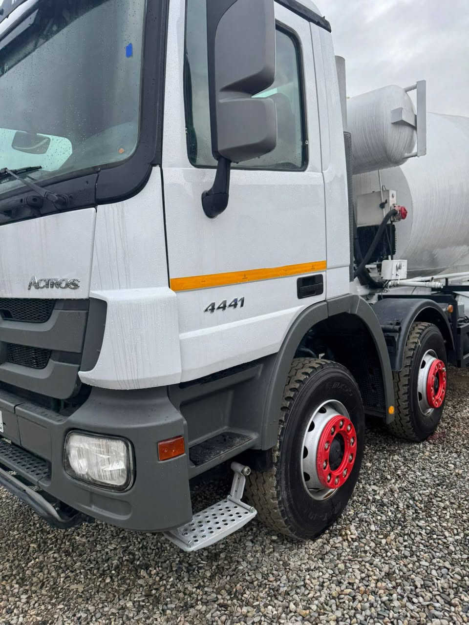 اكتروزات عدد٢ 
٢٠٠٨ معلايات
دخول جديد يترقم جنوبي 
فيتيس جي اف 
جدر ١٠ متر صبغ شركات بدون ضرر 
سعر ٦ اله ربع واكو مجال بدون رقم 
*********** واتسب اذا مجاوبتك اترك رساله وبلخدمه
