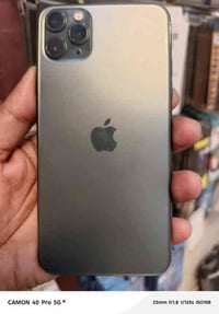 ايفون 11 برو ماكس بيع سريع السعر بلاش ذاكره ٢٥٦ بطاريه ٩٢ وتر  نظافه ١...