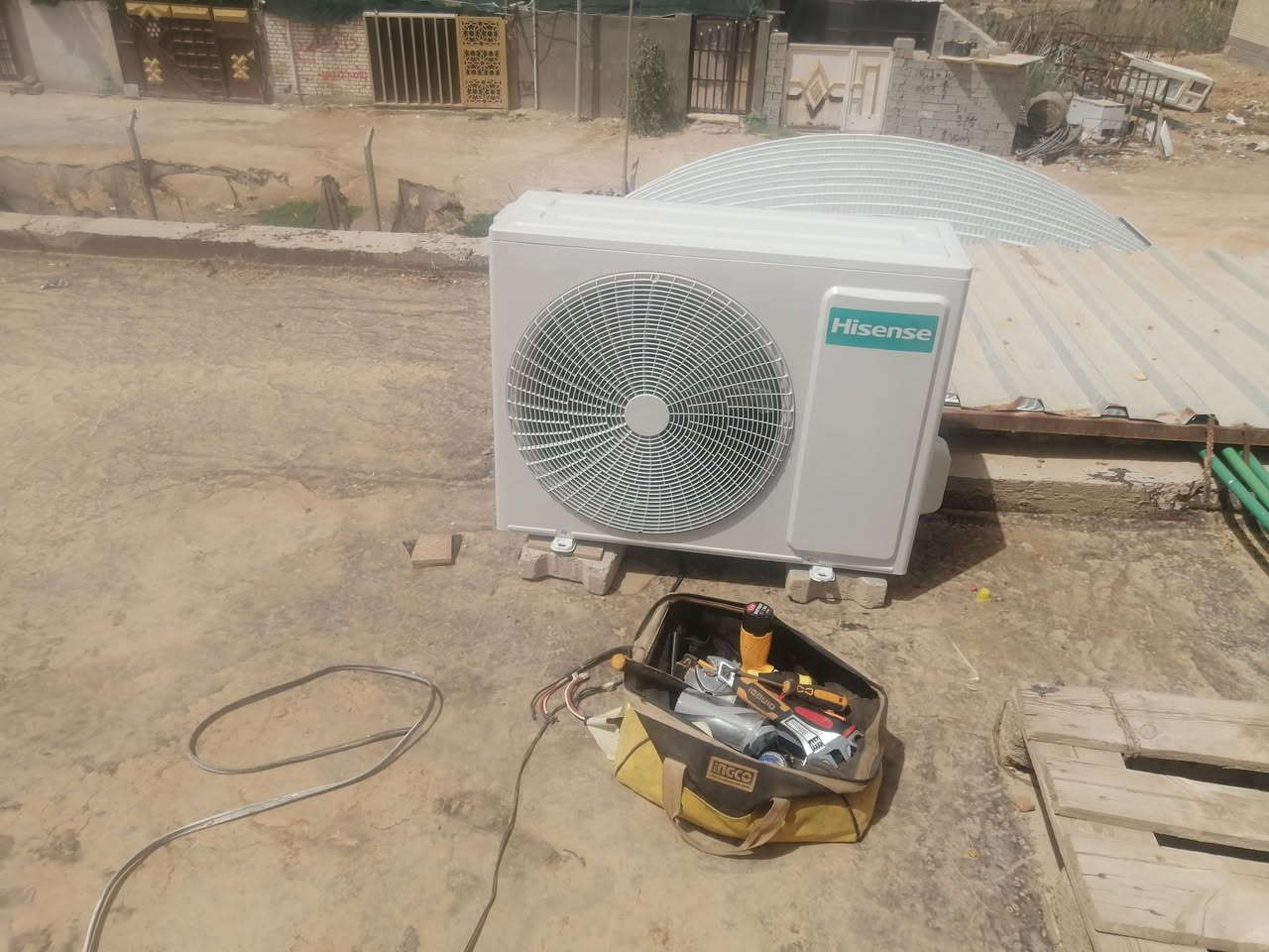 الورشه الهندسيه التبريد🤩

مستعدون 👨🏻‍🔧الى صيانة ونصب كافه أجهزة التبريد و ب اسعار مناسبة جداً 🤗
لدينا مفرزه متنقله لتصليح الاعطال في المواقع دون نقلها. 🤔
كما اننا مستعدون لتجهيز و نصب الأجهزة في مواقع 
دوائر دولة - بيوت حديثة البناء _ الشركات والمحال التجارية والمرافق العامة. 👨🏻‍🔧
ما عليكم إلا الأتصال على الرقم:

📳📲📱***********
***********
علي العبودي 📲📱اتصال او واتس اب
