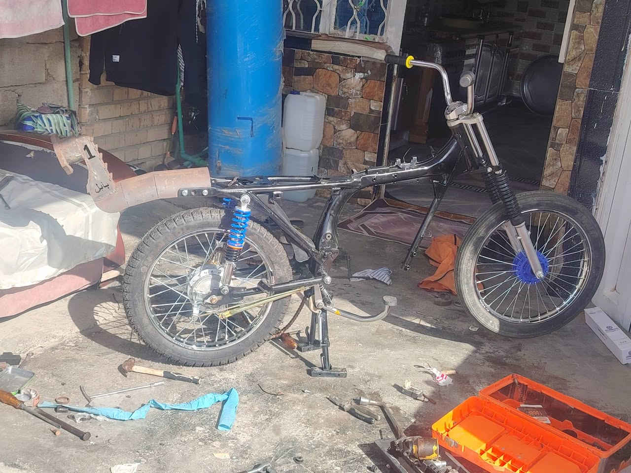 السلام عليكم  ..  شاصي كلك وغراض كله جديد  للبيع خاص مامتواجد  مكاني بابل سده ر ***********
