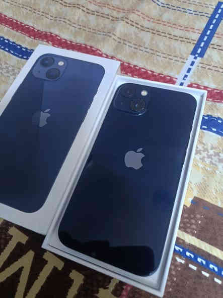 السلام عليكم 
آيفون 13 عادي للبيع 
الجهاز كامل الملحقات ذاكره 128 بطاريه 87 الجهاز مداخل صيانه ابد عدد دورات الشحن 659 الجهاز فحصته حاسبه الصوره موجوده بالمنشور عنوان بغداد البلديات 
السعر 400 
***********
