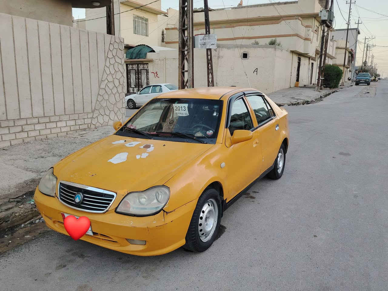 السلام عليكم سيكي للبيع موديل 2013 كاربون بنزين بيها السعر 30 وبيها مجال  الشراي ينتصر   ***********
