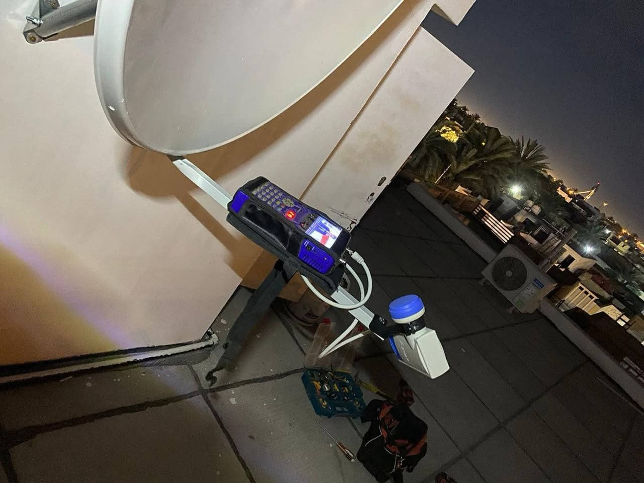 نصب ستلايت واستخراج اجود اشارة لاقمار الصناعيه وفتح جميع قنوات النايل سات وبقية الاقمار الاخرى 
- لاقط اشارة (اولمبي) الاصلي 
- كيبلات توصيل الستلايت اصلية ذو مناشئ معروفة 
- مستعدون لنصب وتجهيز منظومات ستلايت مركزي للمنازل  والعمارات 
- استخدام جهاز (فايندر سات) لاستخراج اشارة الاقمار الصناعية 
- برمجة القنوات والتلفزيون 
-ضمان حقيقي بعد العمل
بغداد- حي الجامعة-  للحجز والاتصال  - واتساب
*********** - ***********
#ستلايت #نايل_سات #قمر_صناعي #بغداد #رمضان #العراق
