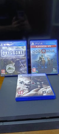 للبيع بلي 4 أوربي سلم 1 تيرا حساب امريكي يحتوي على :   Uncharted 4   U...
