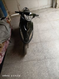 دراجه ماكس عدله للبيع مكينه 55ونضيفه وكلجات رياضي السعر ٥٠٠وبيه مجال ح...