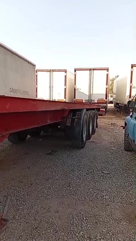 فلات . للبیع . دنگیر . ساف . مکفول . جاهز للشغل.  عنوان کلار ***********
