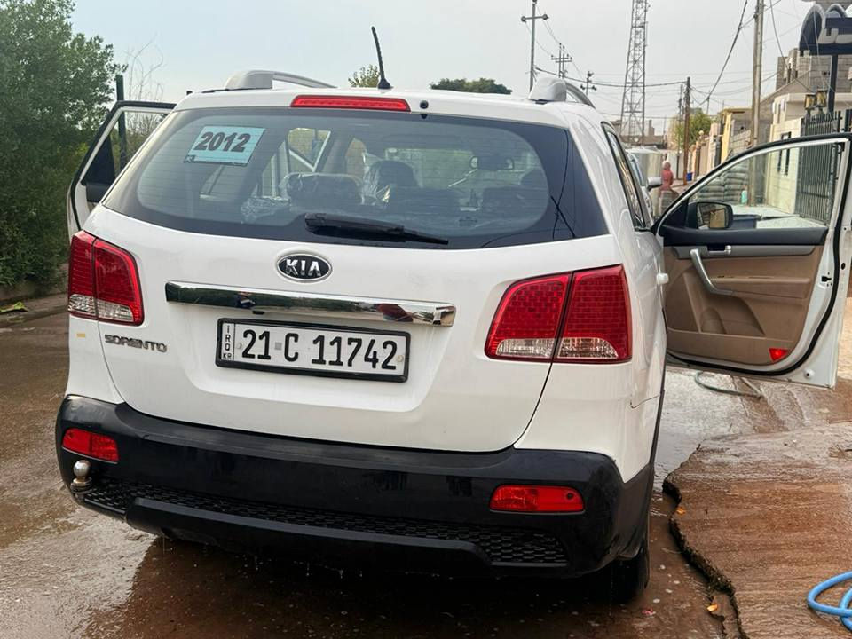 كيه سورنتو موديل ٢٠١٢ رقم اسليمانيه دولي سنويه جديد محرك كير بشرط مامفتوح ضرر مكانات صبغ انبيع عام بدون دواخل شرط سياره حيل نضيفه سعر ١٢٠ بي مجال قليل موبايل ***********
*********** كركوك, العراق

