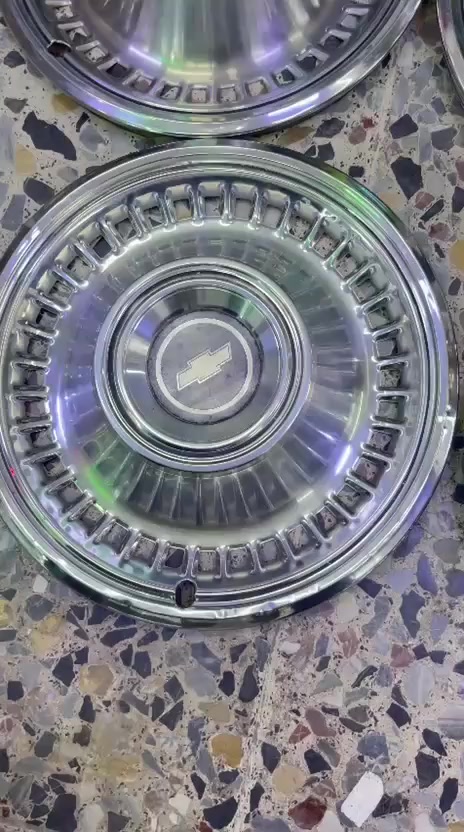 كبات شفر  موديل 56 اصلي الحجم 15/للبيع السعر300الف العنوان بصره الجمهوريه /***********
