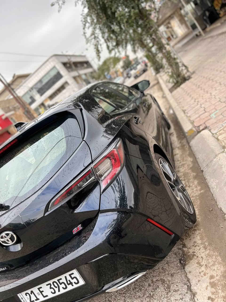 Corolla hatchbak 2019 SE CLEAN
كورولا هاتشباك 2019 فول كندي
حجم المحرك 2.0 🔥

بصمة
رادار
تحذير الخروج عن المسار
شاشة كبيرة
هاند بريك كهربائي
أوتو هولد

ثلاث وضعيات للقيادة:
أوتوماتيك
عادي
‏Tiptronic / شيفت

ثلاثة مودات للقيادة (Normal - Eco - Sport)

السيارة كلين بدون ضربات وبدون إيرباك
بشرط الكير والمحرك والكهربايات والتحويل والغرامة 

أربع تايرات جديد، سنوي بسمي جديد حتى 2027 
بيها بطاقة بنزين
العنوان: كركوك / آزادي - أسكان
***********
***********
