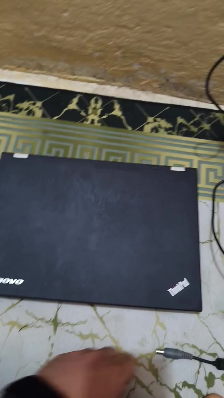 السلام عليكم لابتوب
بدون رام وهارد وبطارية ووياها شاحنه اصليه


**إذا كنت صاحب هذا الإعلان وتريد حذفه لأي سبب، رجاءا أرسل رسالة إلى الدعم الفني**