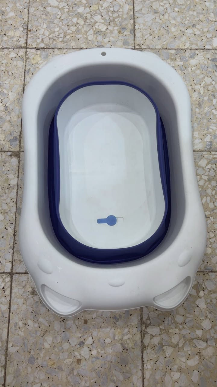 هزاز جدا نظيف ب٤٠وبانيو جيلاتيني ب ١٠


**إذا كنت صاحب هذا الإعلان وتريد حذفه لأي سبب، رجاءا أرسل رسالة إلى الدعم الفني**