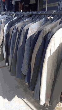 ملابس شتوية • رجالي نسائي أطفال • محاويل شارع الخياطين