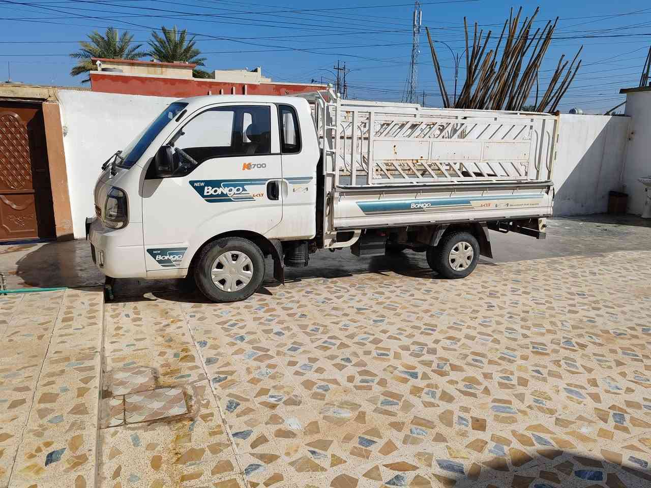 السلام عليكم
كيا حمل منفيس موديل 22
ماشيه 43 الف
السعر 133
***********
